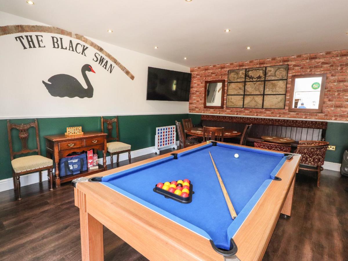Moor End Manor Villa Poulton-le-Fylde Екстериор снимка